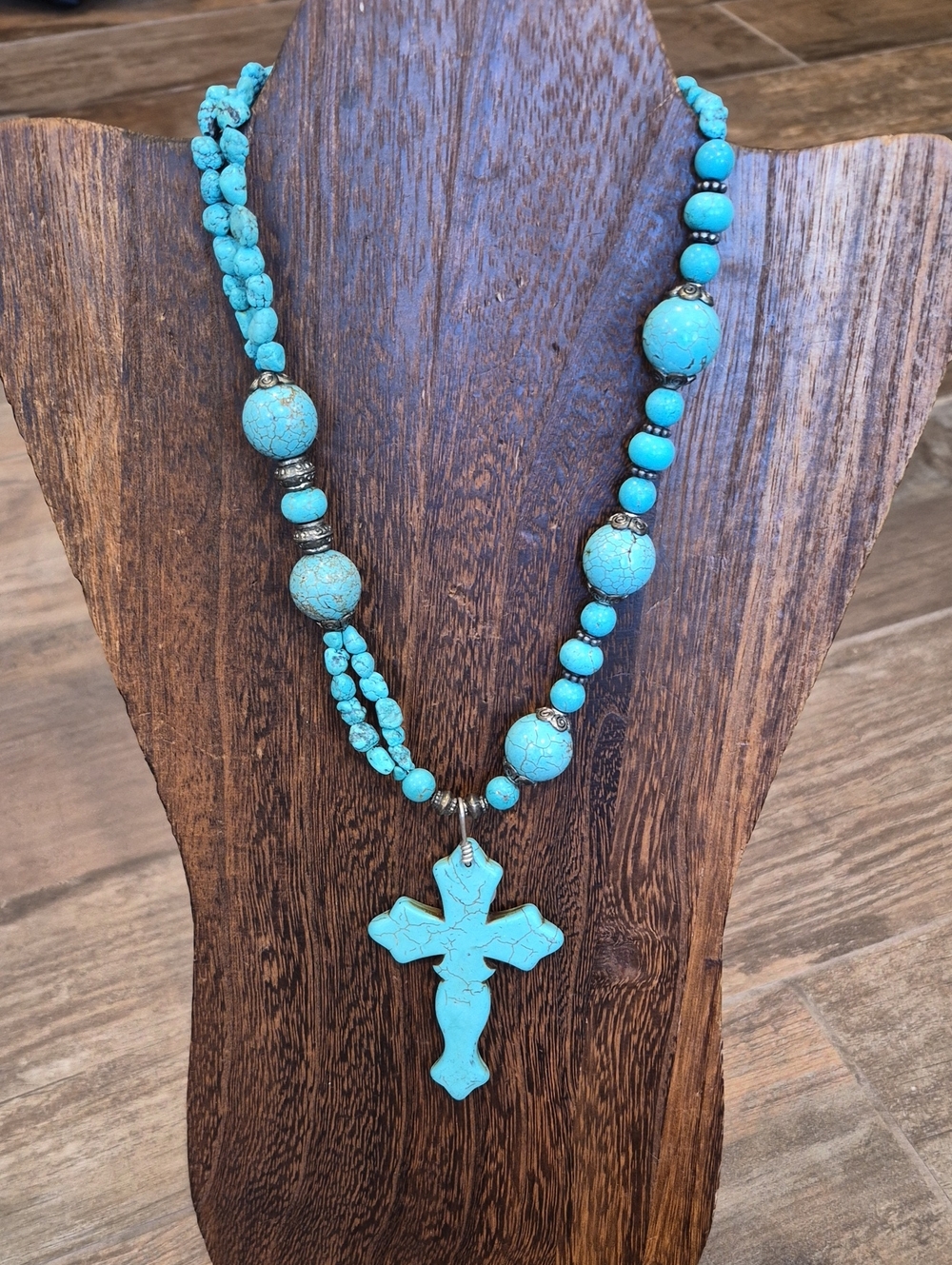 Intricately Detailed Turquoise Howlite Sculpted Cross Pendant Beaded Necklace